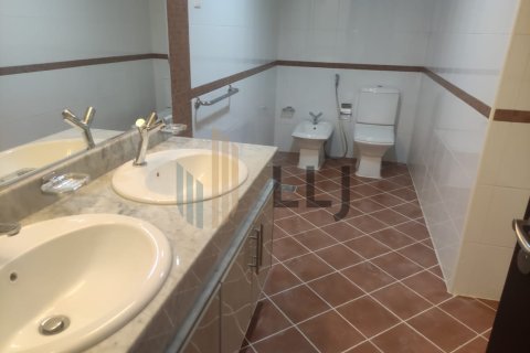 Apartment de 4 dormitorios en Abu Dhabi, UAE No. 83299 20