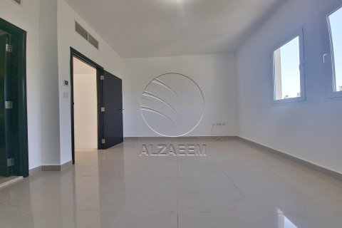 Villa de 3 dormitorios en Al Reef, UAE No. 91538 17