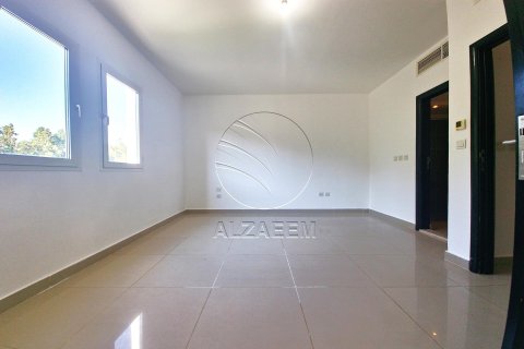 Villa de 3 dormitorios en Al Reef, UAE No. 91538 5