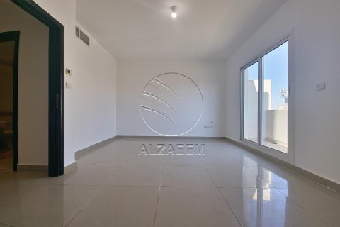 Villa de 3 dormitorios en Al Reef, UAE No. 91538 3