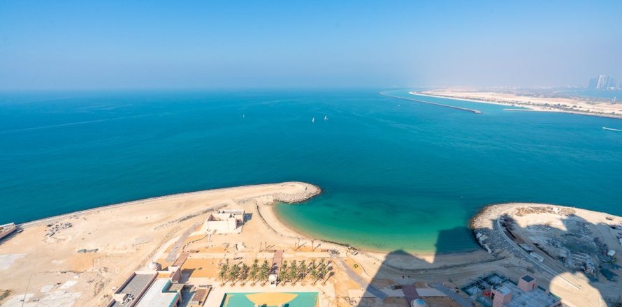 Apartment de 3 dormitorios en The Marina, UAE No. 10023