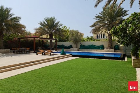 3 غرف نوم فيلا في دبي, الإمارات العربية المتحدة رقم 104479 18