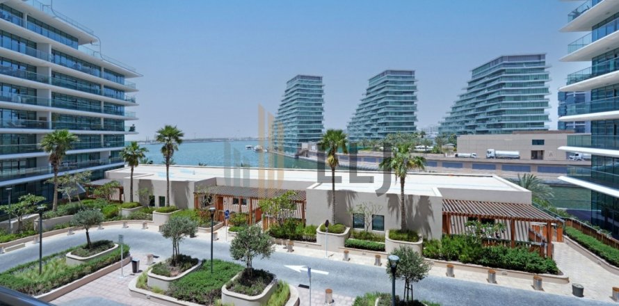 Apartment de 3 dormitorios en Al Raha Beach, UAE No. 86958