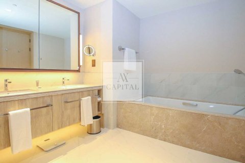 2 غرف نوم شقة في Address Harbour Point, الإمارات العربية المتحدة رقم 21985 18