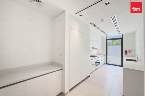 4 bedrooms Villa in Dubai, UAE No. 89550 12