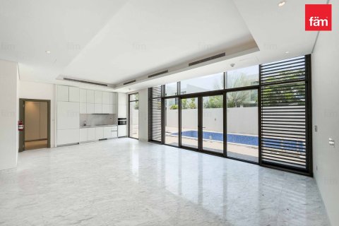 4 bedrooms Villa in Dubai, UAE No. 89550 4