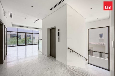 4 bedrooms Villa in Dubai, UAE No. 89550 28