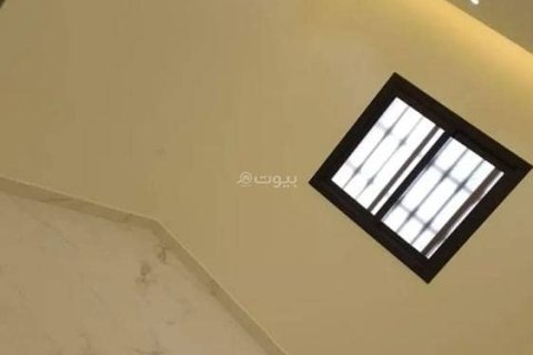 Квартира с 4 спальнями в Эр-Рияд, Саудовская Аравия №98759 3