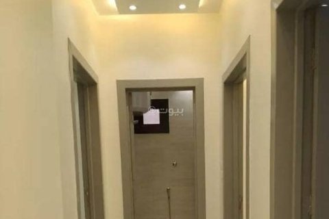 Квартира с 4 спальнями в Эр-Рияд, Саудовская Аравия №98759 1