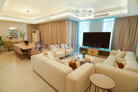 4 bedrooms Apartment in Doha, Qatar No. 58315 3