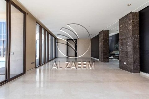 6 bedrooms Villa on the Saadiyat Island, UAE No. 27310 3