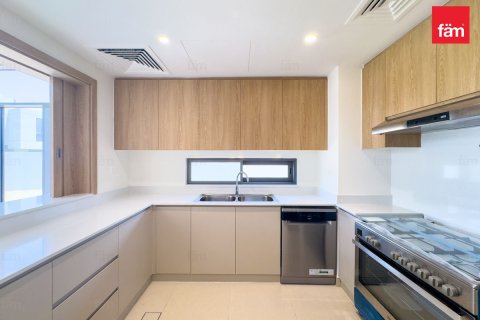 Villa de 4 dormitorios en Dubai, UAE No. 105688 6
