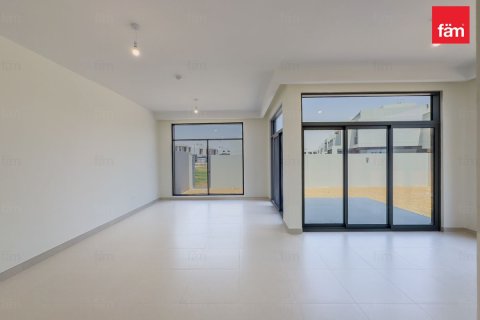 Villa de 4 dormitorios en Dubai, UAE No. 105688 4