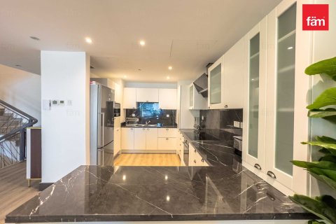 Townhouse de 2 dormitorios en Palm Jumeirah, UAE No. 105684 5