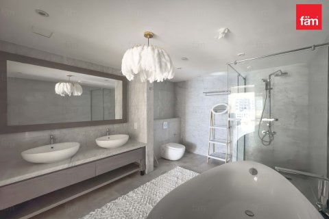 Townhouse de 2 dormitorios en Palm Jumeirah, UAE No. 105684 25