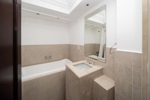 Apartment de 2 dormitorios en Downtown Dubai (Downtown Burj Dubai), UAE No. 90707 8