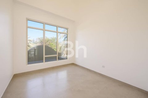 4 bedrooms Villa in Jumeirah Islands, UAE No. 68130 13