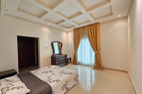 Villa de 3 dormitorios en Al Hidd, Bahrain No. 99421 5