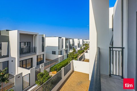 Villa de 4 dormitorios en Dubai, UAE No. 39415 17