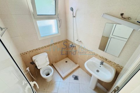 4 غرف نوم فيلا  رقم 106144 3