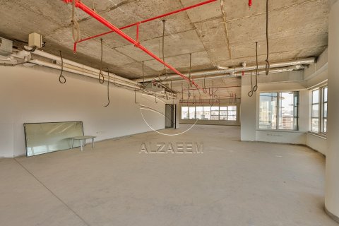 661مربع، عقار تجاري في Al Nahyan, الإمارات العربية المتحدة رقم 90148 11