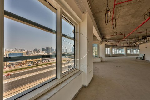 661مربع، عقار تجاري في Al Nahyan, الإمارات العربية المتحدة رقم 90148 17