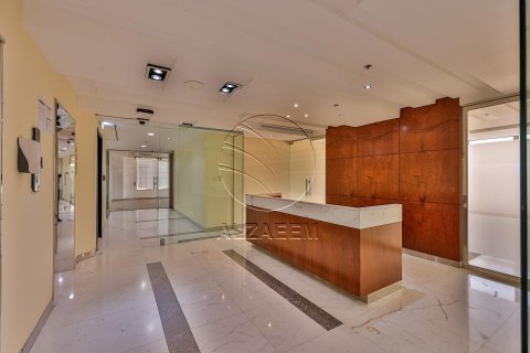 661مربع، عقار تجاري في Al Nahyan Camp, الإمارات العربية المتحدة رقم 90147 2