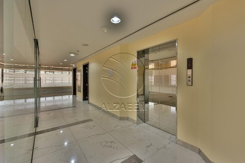 661مربع، عقار تجاري في Al Nahyan Camp, الإمارات العربية المتحدة رقم 90147 4