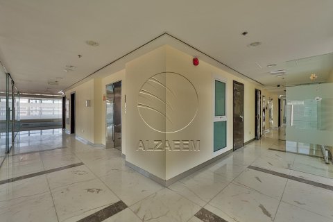 661مربع، عقار تجاري في Al Nahyan Camp, الإمارات العربية المتحدة رقم 90147 14