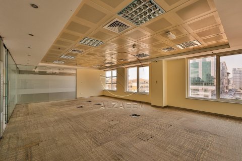 661مربع، عقار تجاري في Al Nahyan Camp, الإمارات العربية المتحدة رقم 90147 26