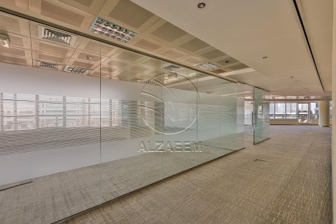 661مربع، عقار تجاري في Al Nahyan Camp, الإمارات العربية المتحدة رقم 90147 22