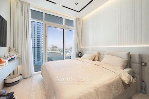 Appartement de 3 chambres à EMAAR Beachfront, UAE No. 38346 43