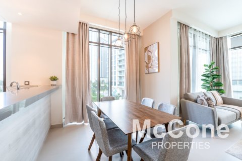 Apartment de 2 dormitorios en The cove, UAE No. 74192 12