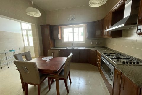 Villa Jumelée de 4 chambres à Muscat, Oman No. 54865 13