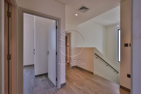 Villa de 4 chambres à Yas Island, UAE No. 90121 8