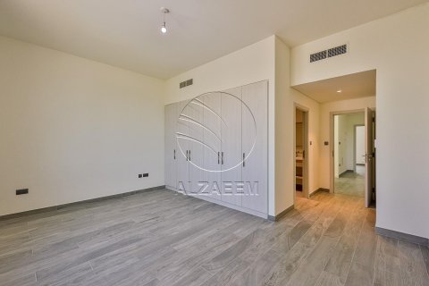 Villa de 4 chambres à Yas Island, UAE No. 90121 18