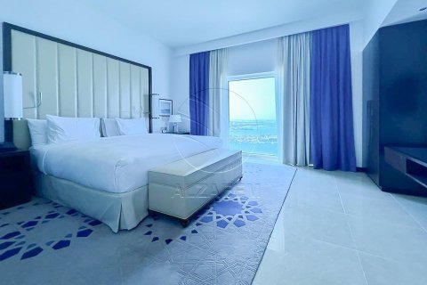 Apartment de 1 dormitorio en The Marina, UAE No. 90131 3