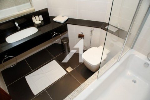 Studio Apartment in Central Park Tower, UAE No. 104882 6