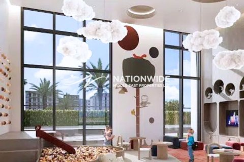 3 bedrooms Apartment in Abu Dhabi, UAE No. 104902 5