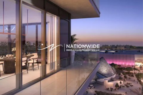 3 bedrooms Apartment in Abu Dhabi, UAE No. 104902 1