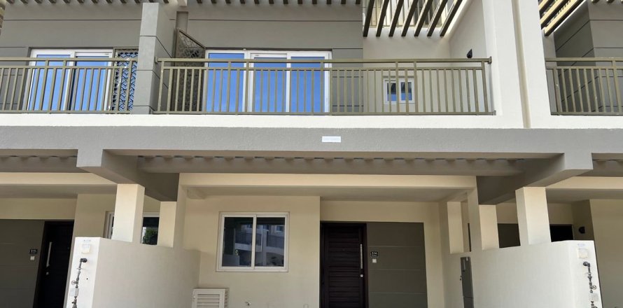 Townhouse de 3 chambres à Dubai, UAE No. 101090