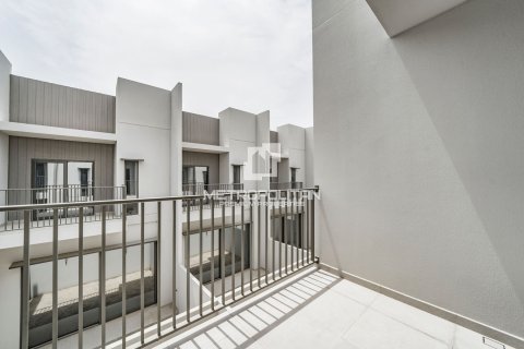 Townhouse de 3 dormitorios en District 7, UAE No. 77589 17