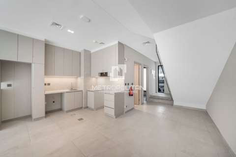Townhouse de 3 dormitorios en District 7, UAE No. 77589 5
