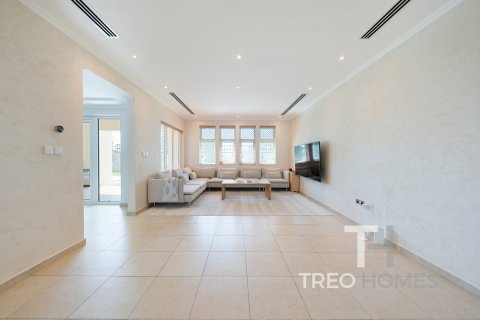 Villa de 3 chambres à Regional, UAE No. 81774 5