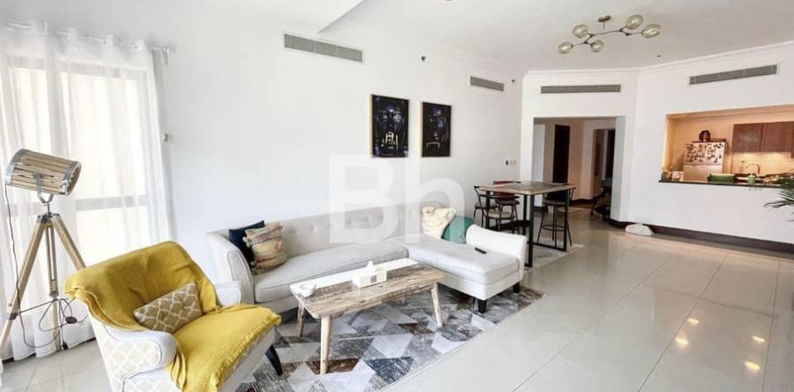 Квартира с 2 спальнями в Пальма Джумейра, ОАЭ №88611