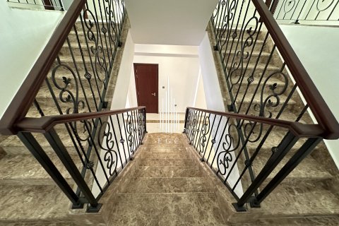 Villa de 6 chambres à Khalifa City, UAE No. 23301 29