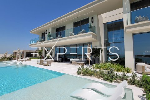 Villa de 4 dormitorios en Abu Dhabi, UAE No. 44434 16
