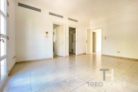 3 غرف نوم فيلا في Meadows, الإمارات العربية المتحدة رقم 74021 6
