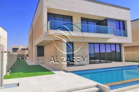 Villa de 7 dormitorios en  Saadiyat Island, UAE No. 89959 4