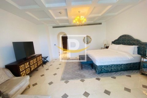 Villa de 4 dormitorios en Dubai Land, UAE No. 7049 12